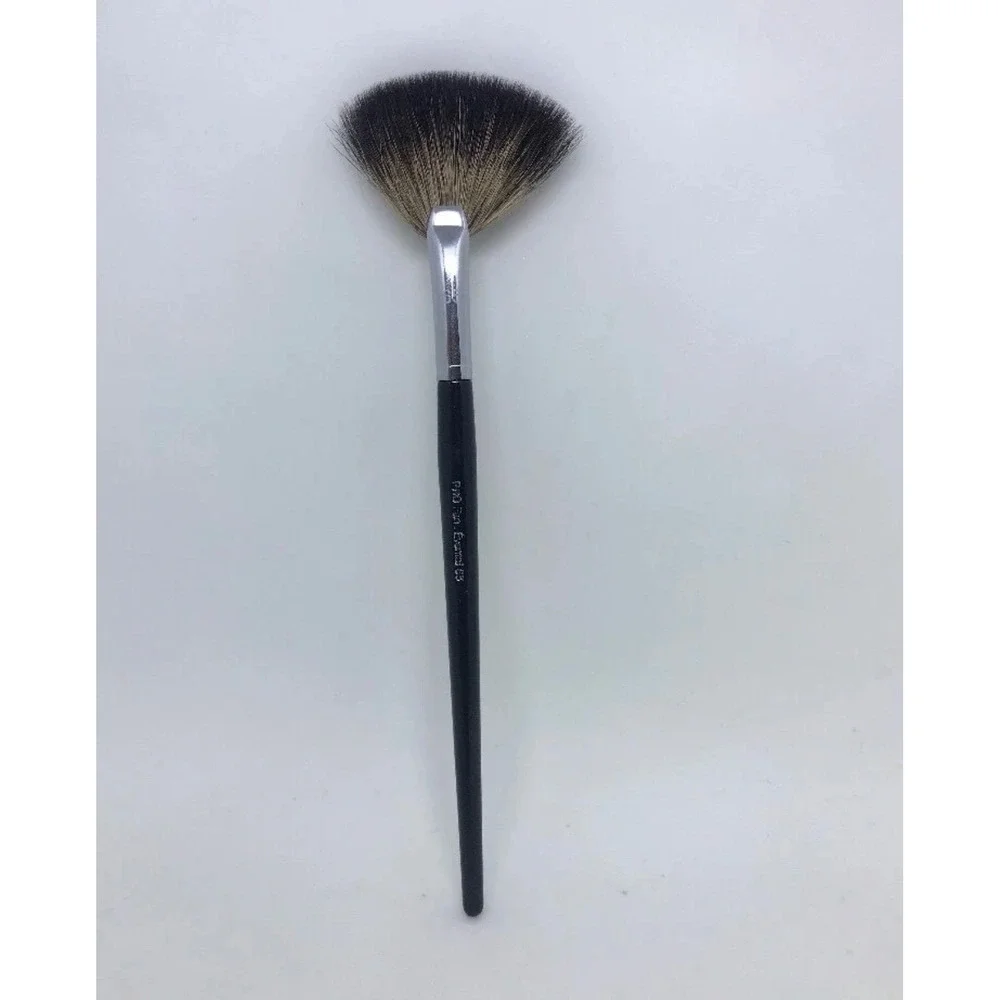 Sephora Collection PRO Fan Brush 65 Large Powder Highlighter Makeup‎ Brush New